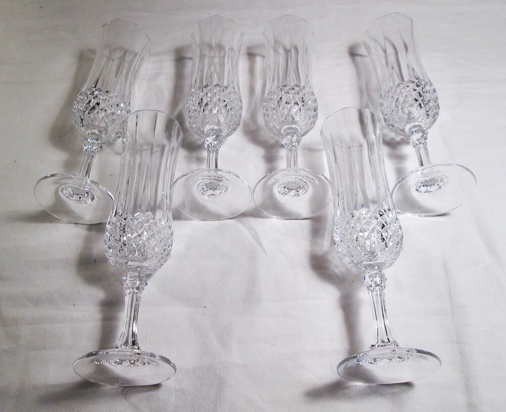 6 champagne flutes in Arques crystal