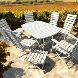 Vintage wood and metal garden furniture. Beautiful quality.