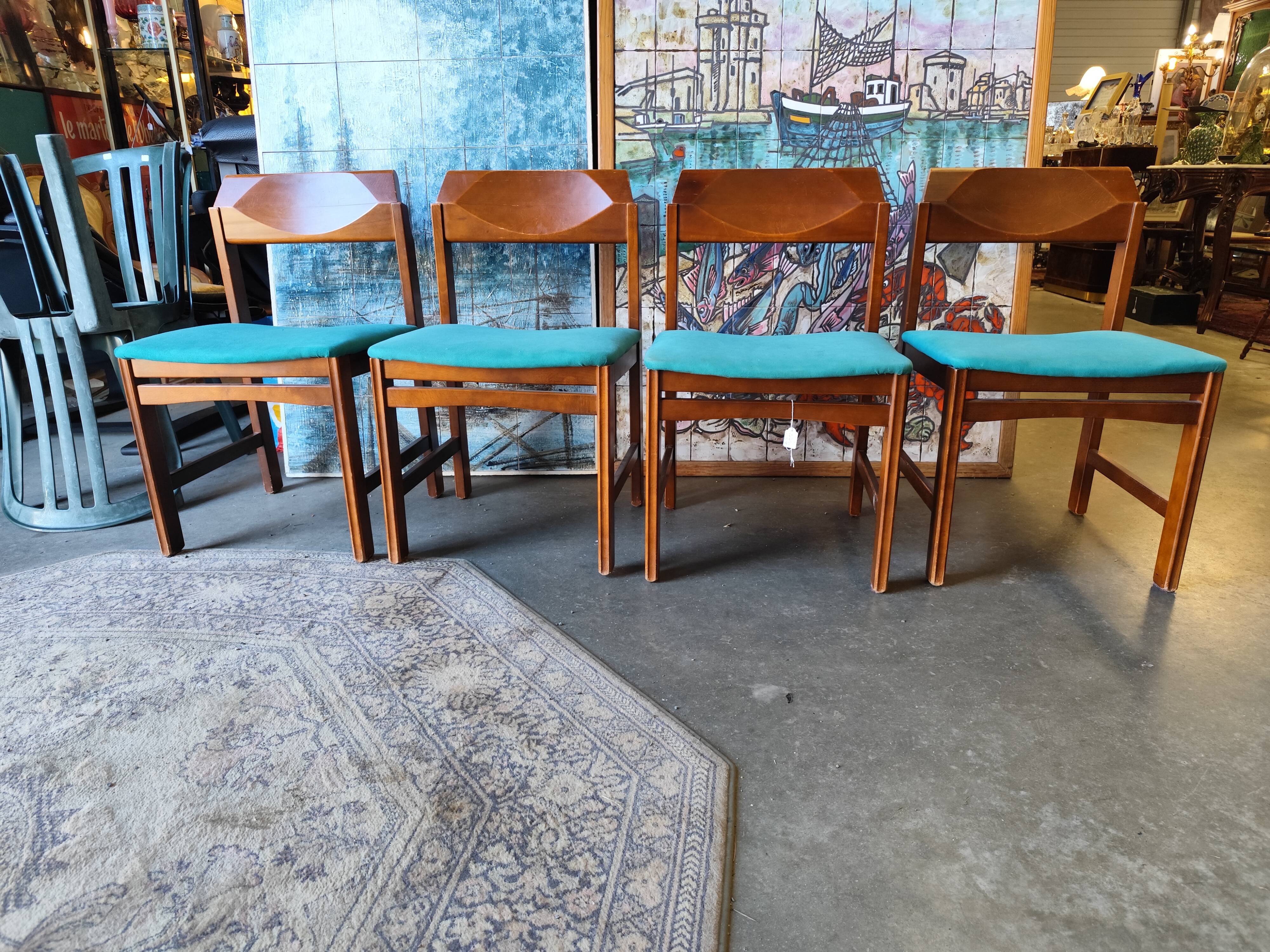 Four vintage Italian chairs from the 1980s
