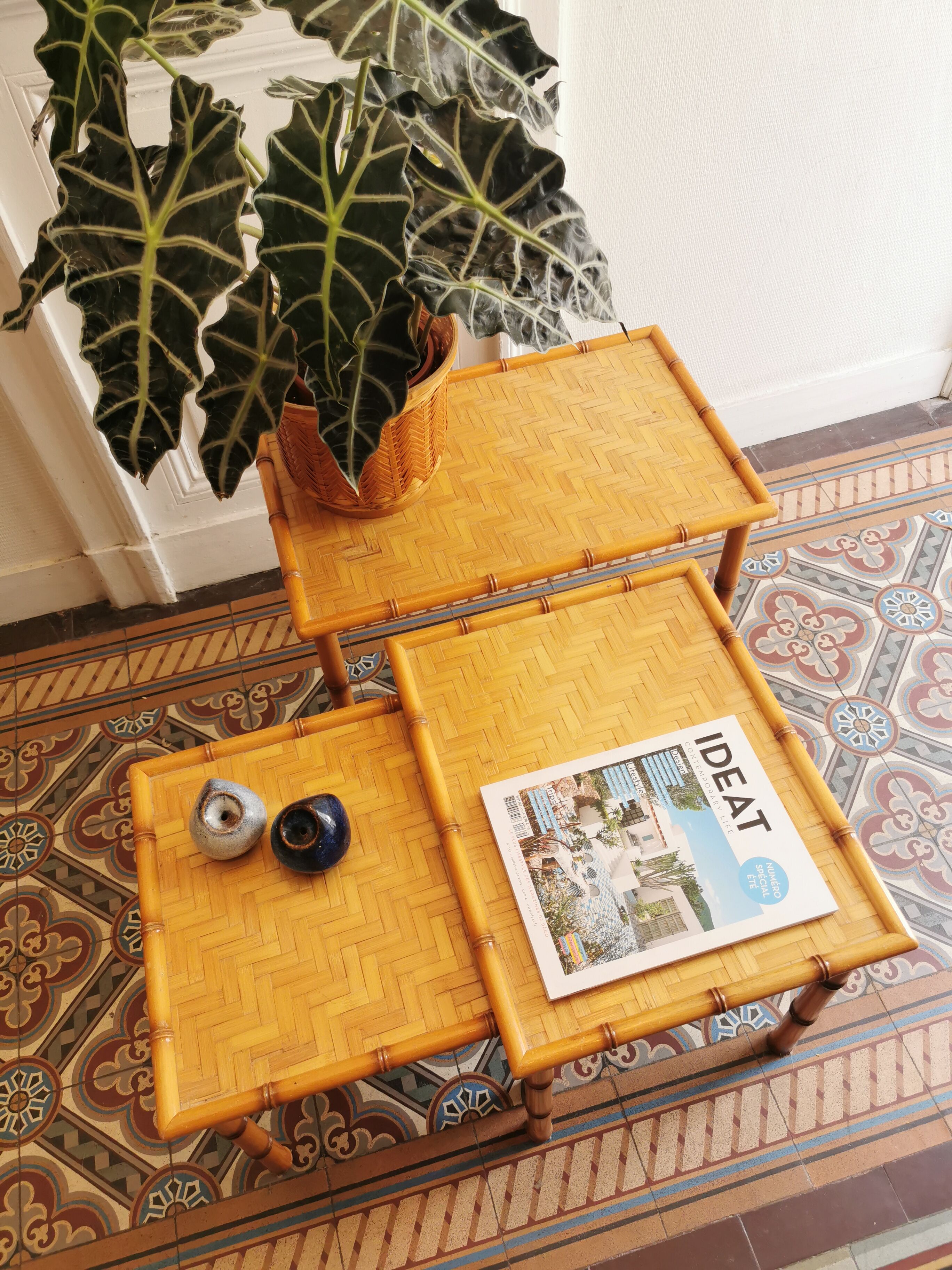 Trundle tables