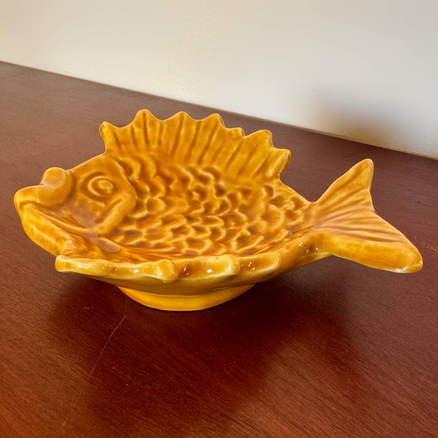 Ceramic fish emptier from the 60s