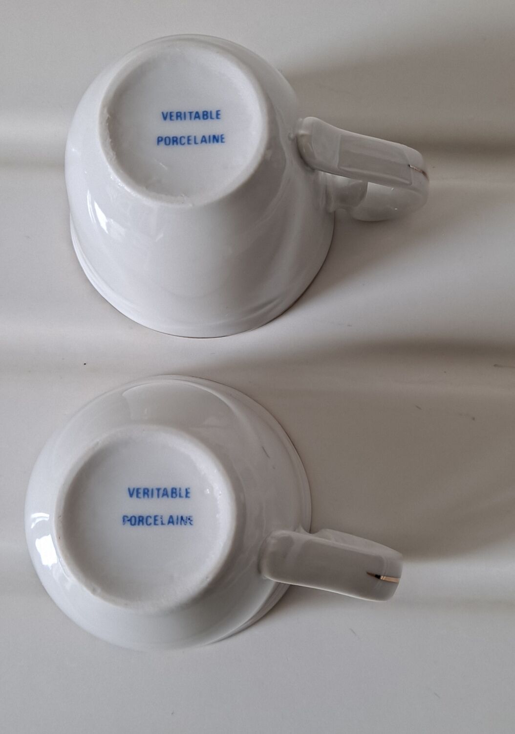 Pair of cups in white porcelain
