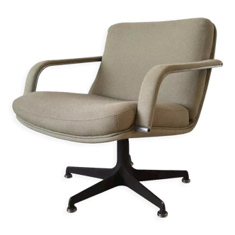 Swivel armchair designed by Geoffrey Harcourt, from Artifort, 1970