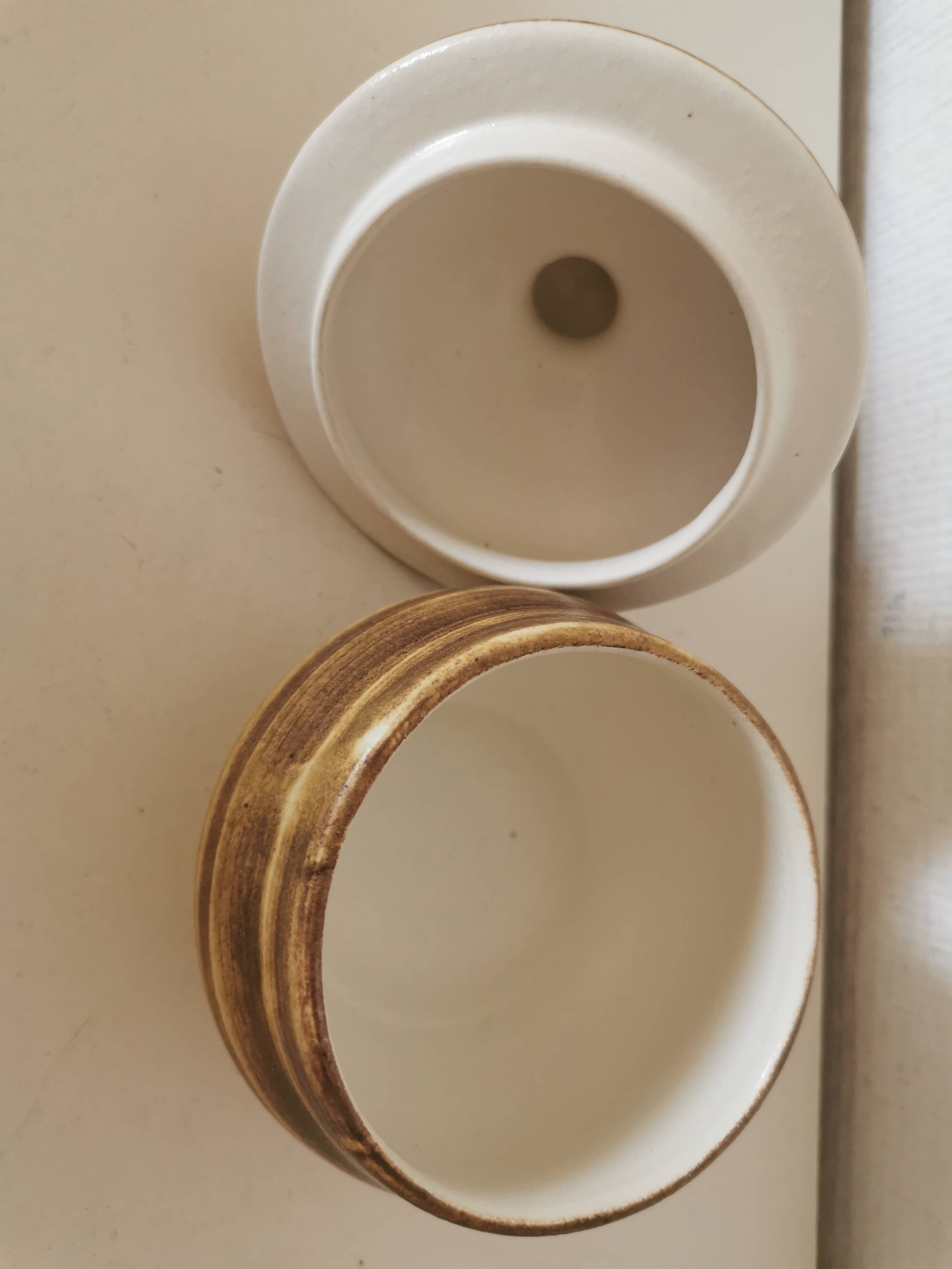 Longchamps beige and brown ceramic sugar bowl