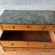 Commode ancienne en noyer