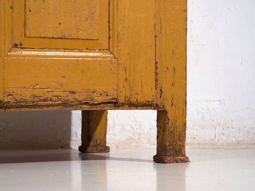 Small mustard-coloured cabinet – Central Europe, around 1890