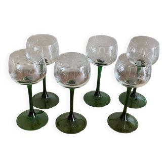 6 verres  à pied décor grappe de raisin