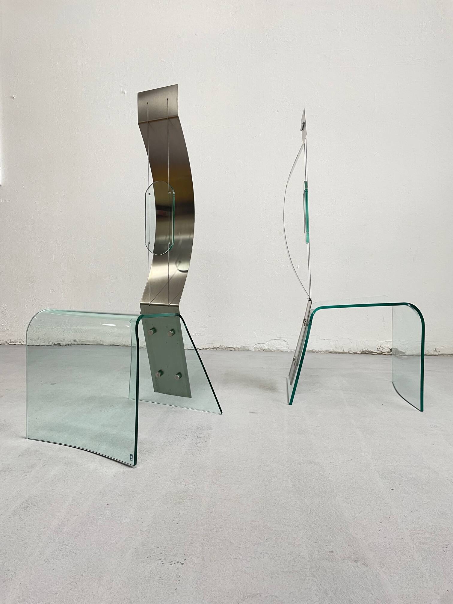 Chaise sculpturale Zero de Marco Baldanello, verre et acier, Italie, années 1990