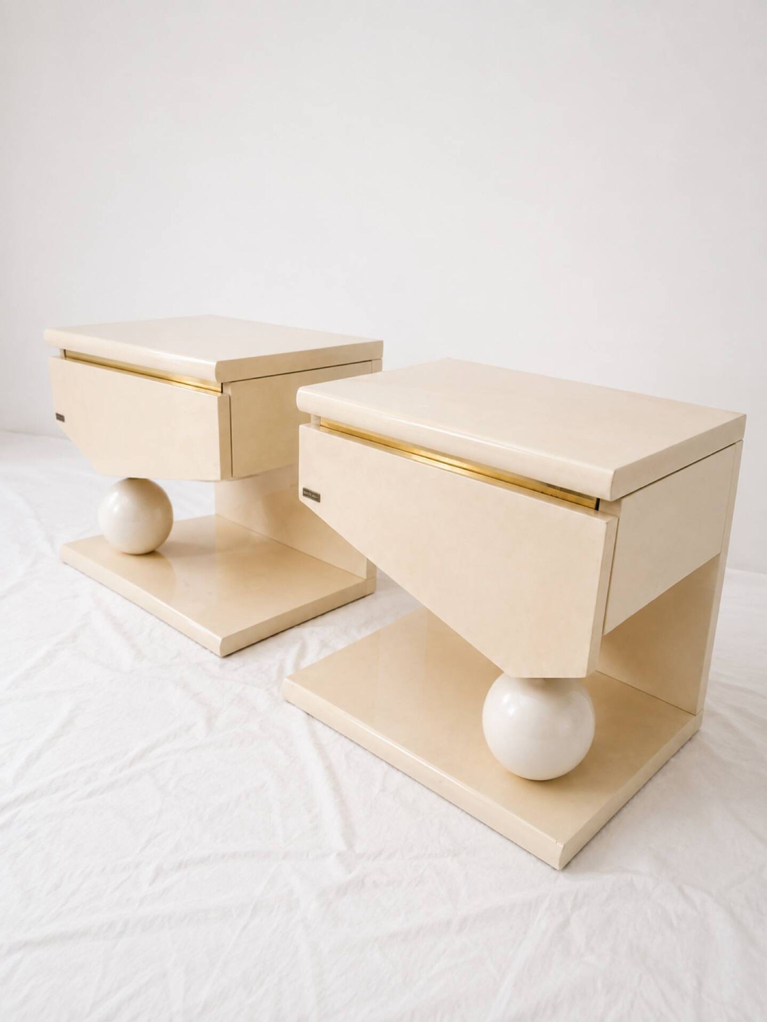 Pair of bedside tables Éric Maville & Jean-Claude Mahey – 1970s