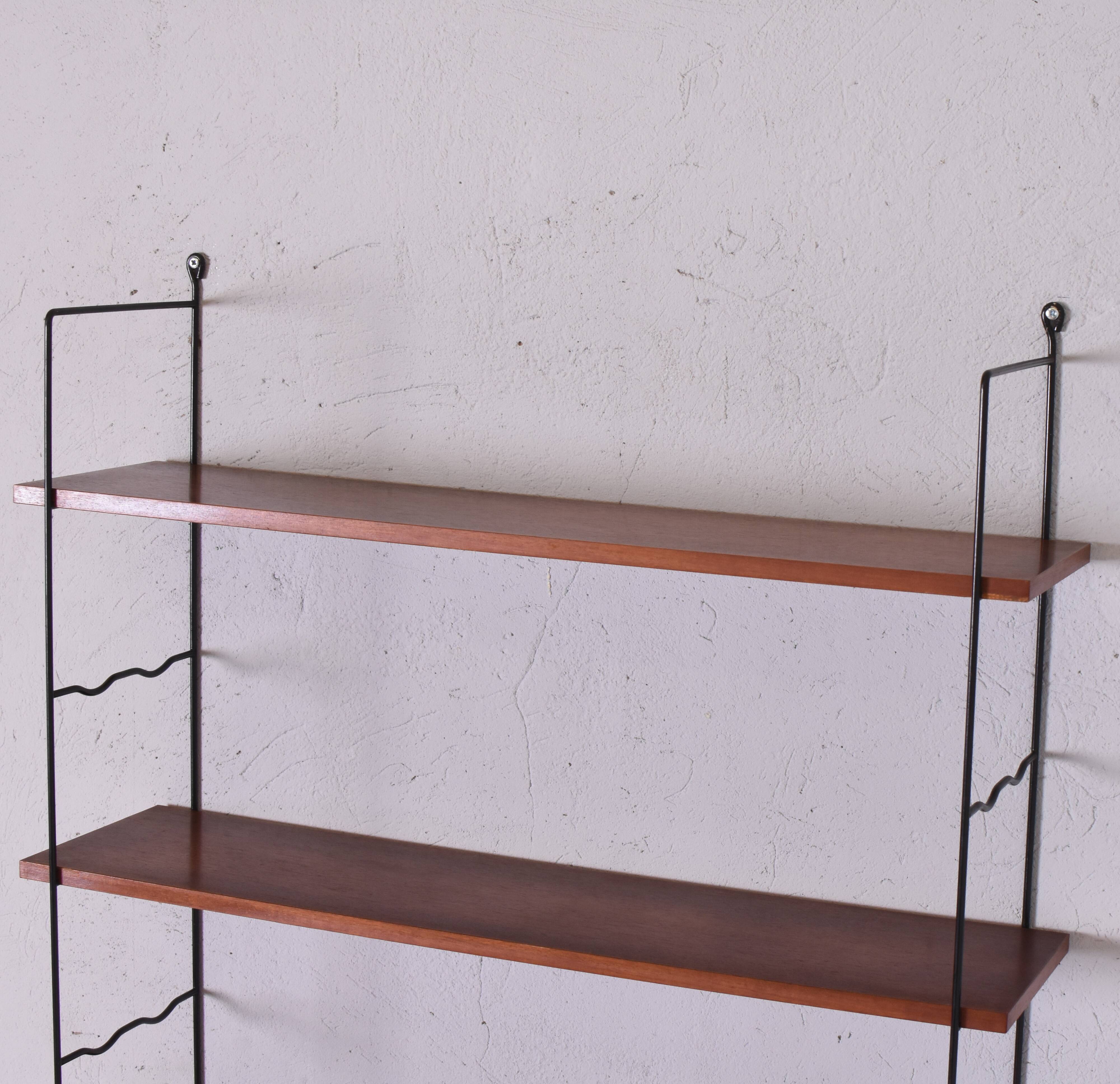 Étagère murale, années 1960