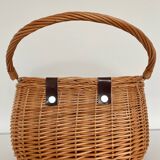 Woven wicker basket with handle