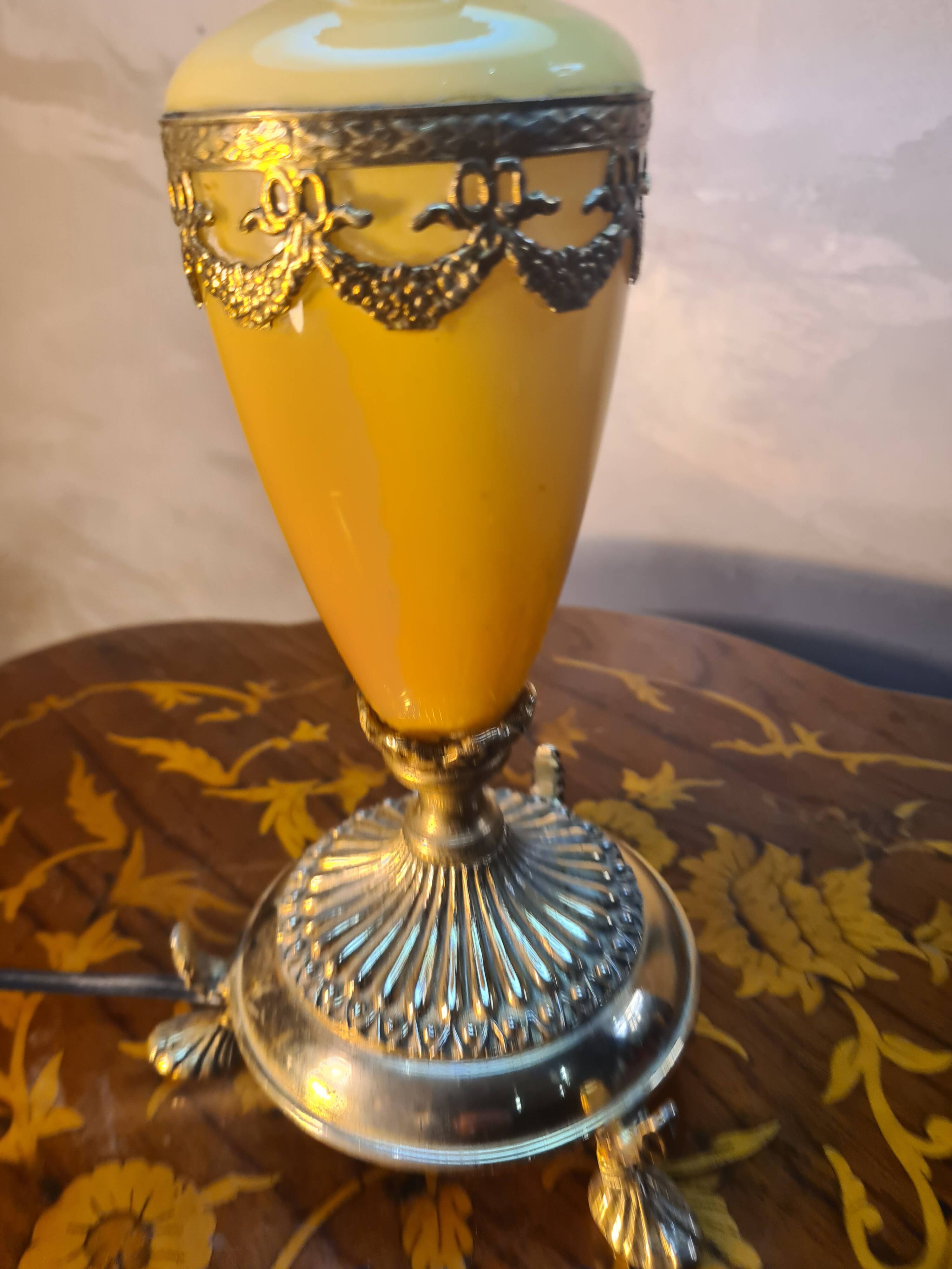 honey opaline lamp with gilding, pleated satin shade 50x25, electrical in good condition, very good