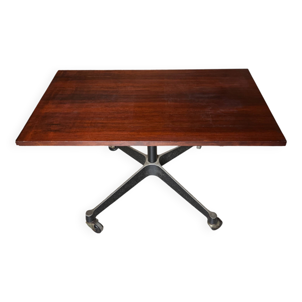 Table d'appoint Charles et Ray Eames, édition Herman Miller, 1960