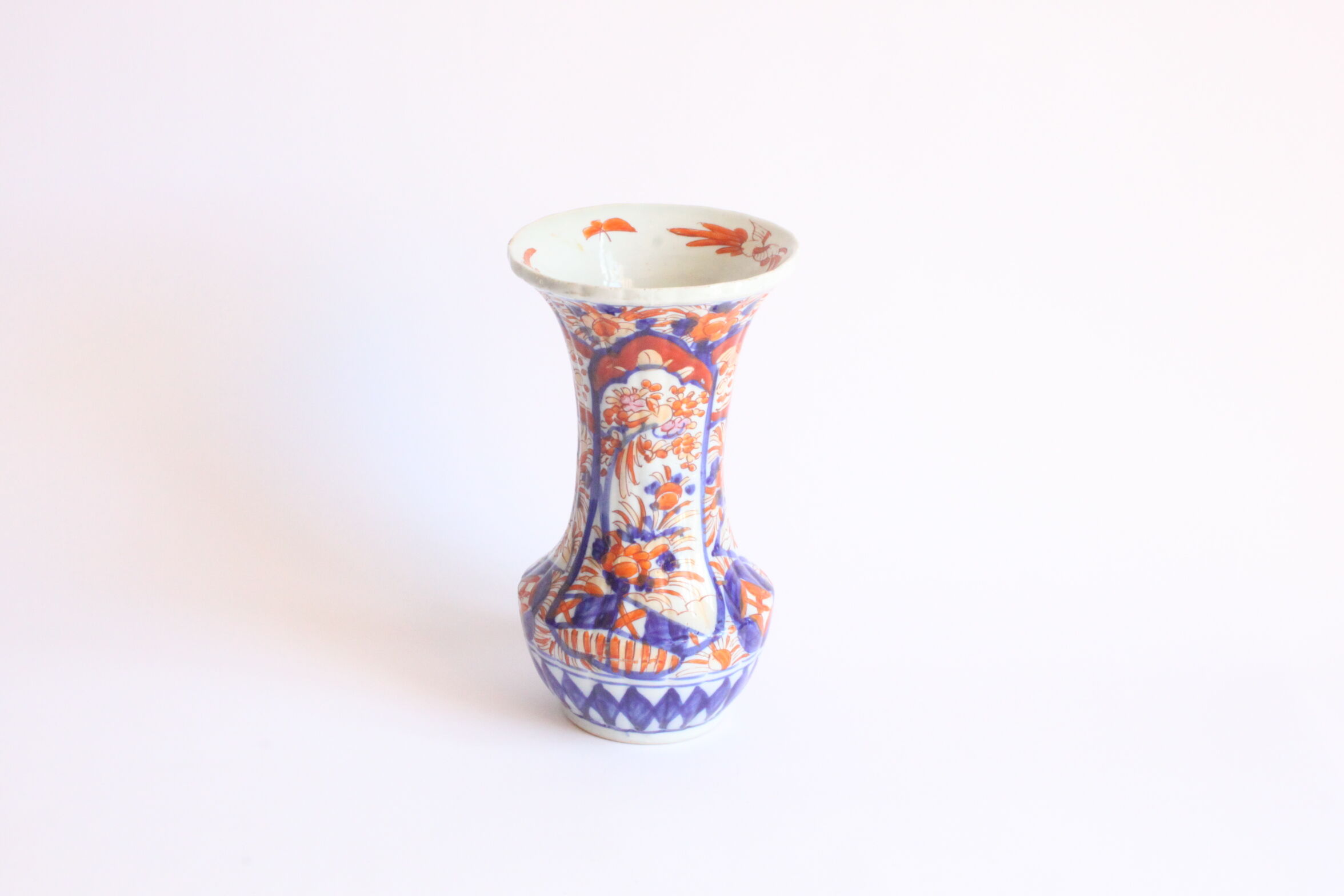Japanese Imari porcelain vase, 19th century