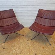 Pair of Yuki Zanotta lounge chairs
