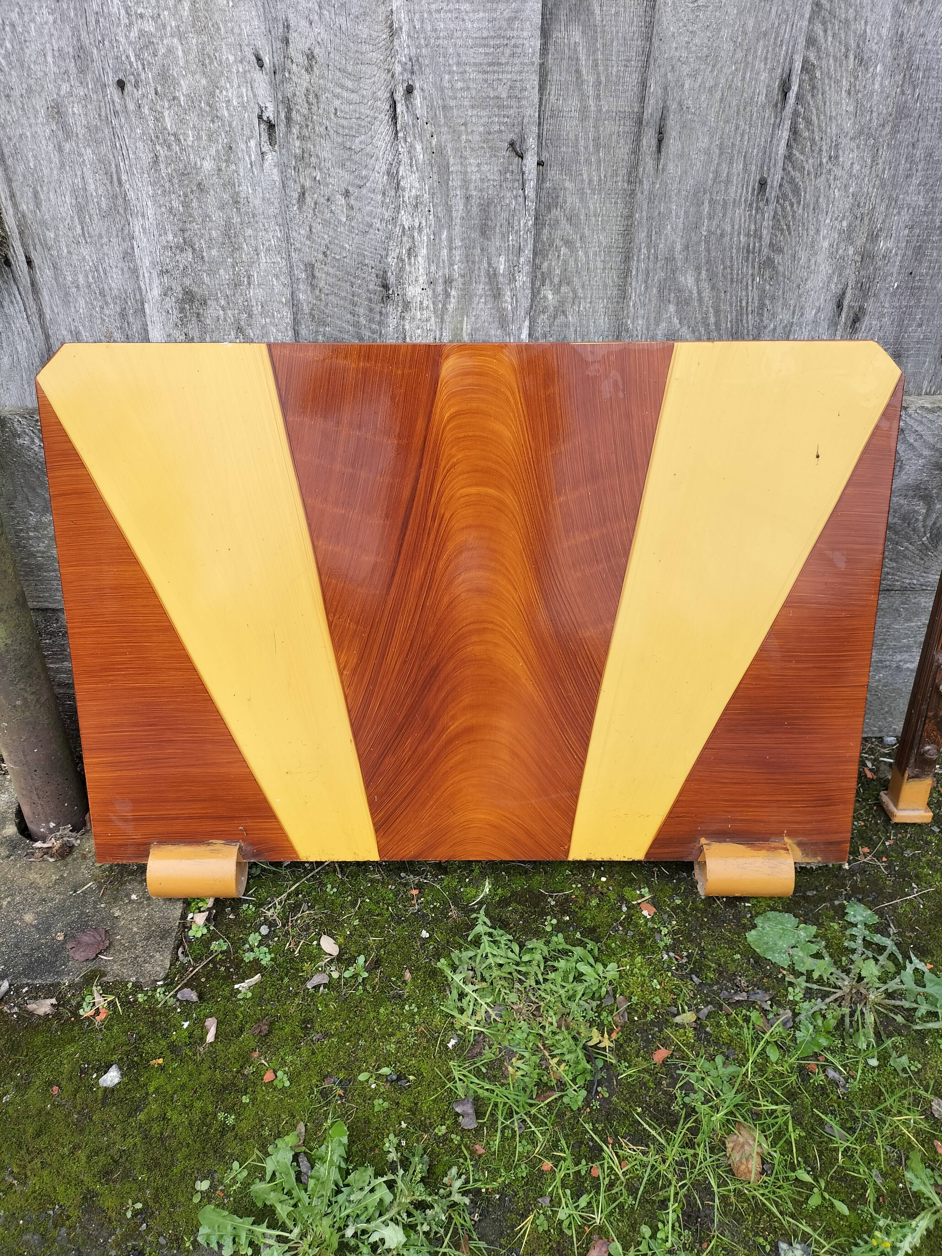 1 place art deco metal bed