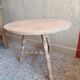 Table d'appoint ronde basse rénovée