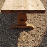 Table style monastère