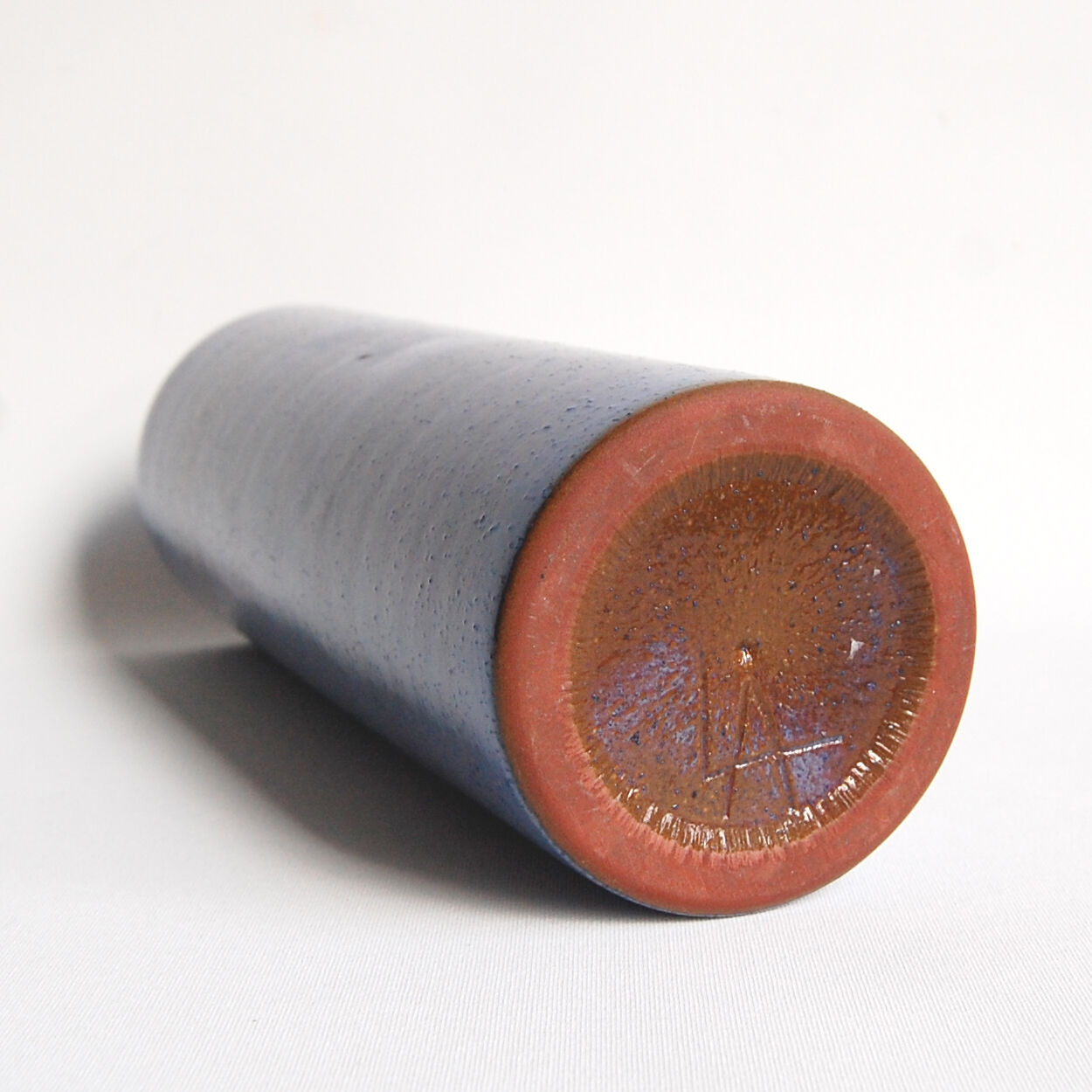 Vase blue roller Antonio Lampecco