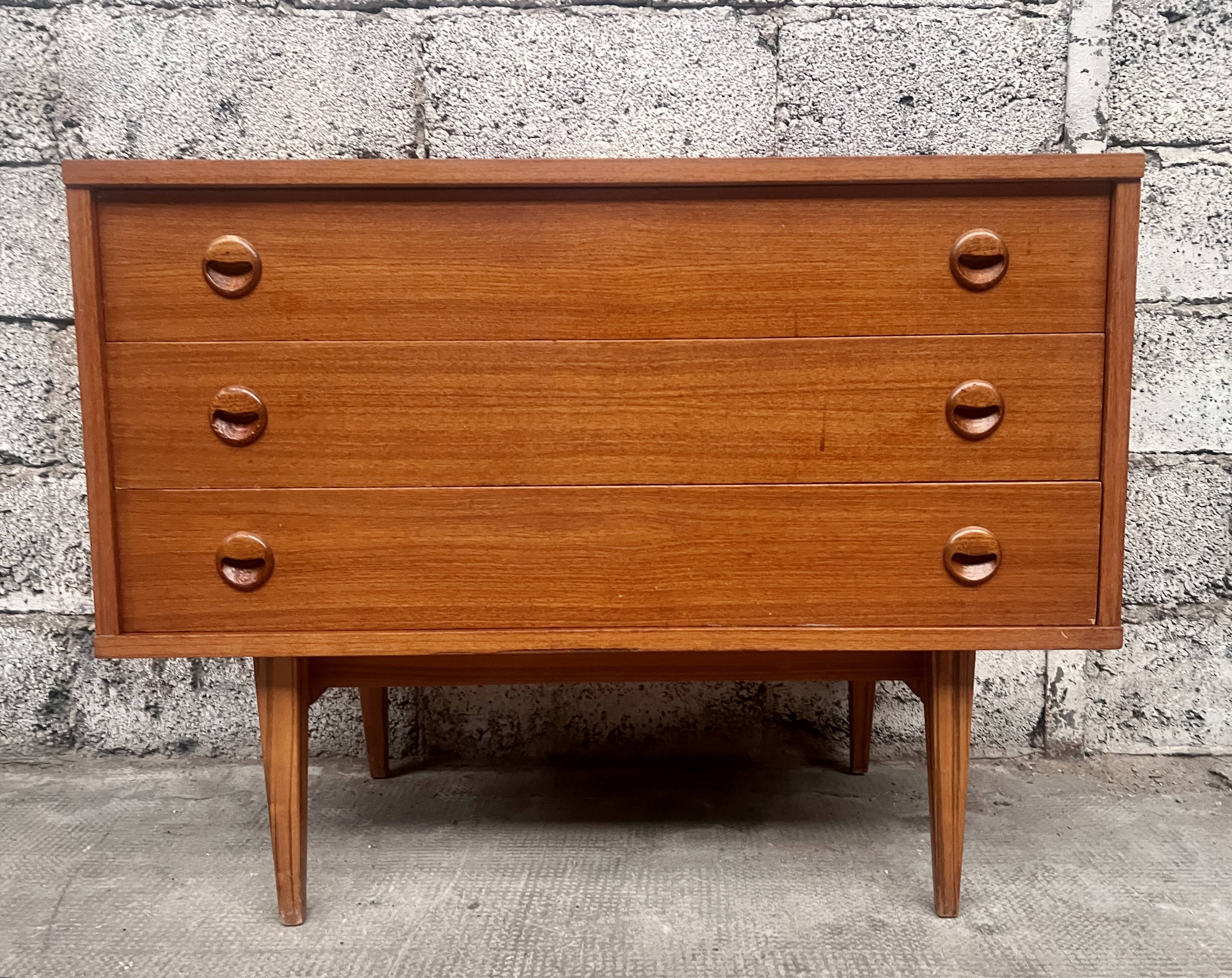 Scandinavian Teak Chest of Drawers by William Watting for Fristho, 1960