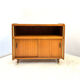 Buffet vintage avec portes coulissantes