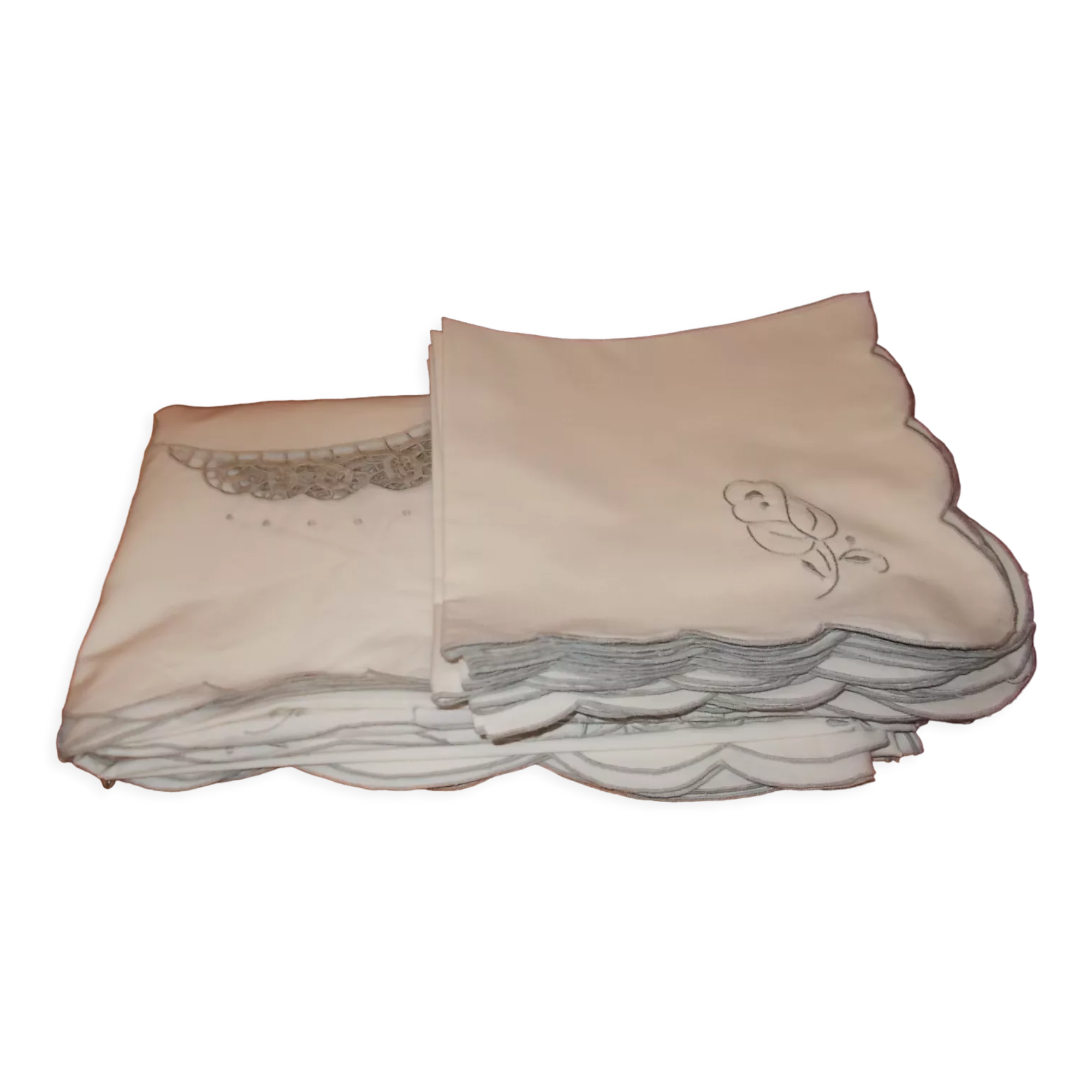 Vintage embroidered tablecloth 250 x 170 and 12 towels