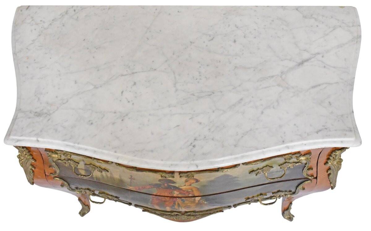 Commode de style Louis XV
