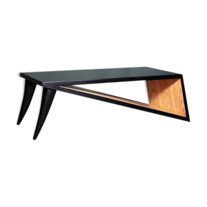 Table basse en laque noire
