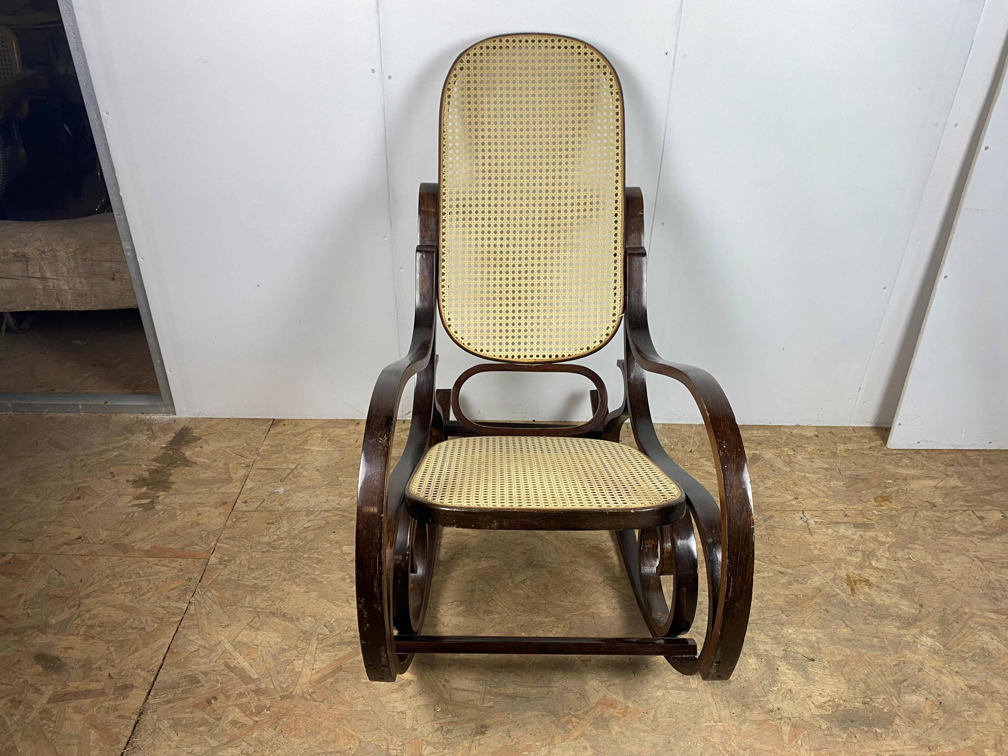 Rocking Chair in wood and canework, vintage 1970s