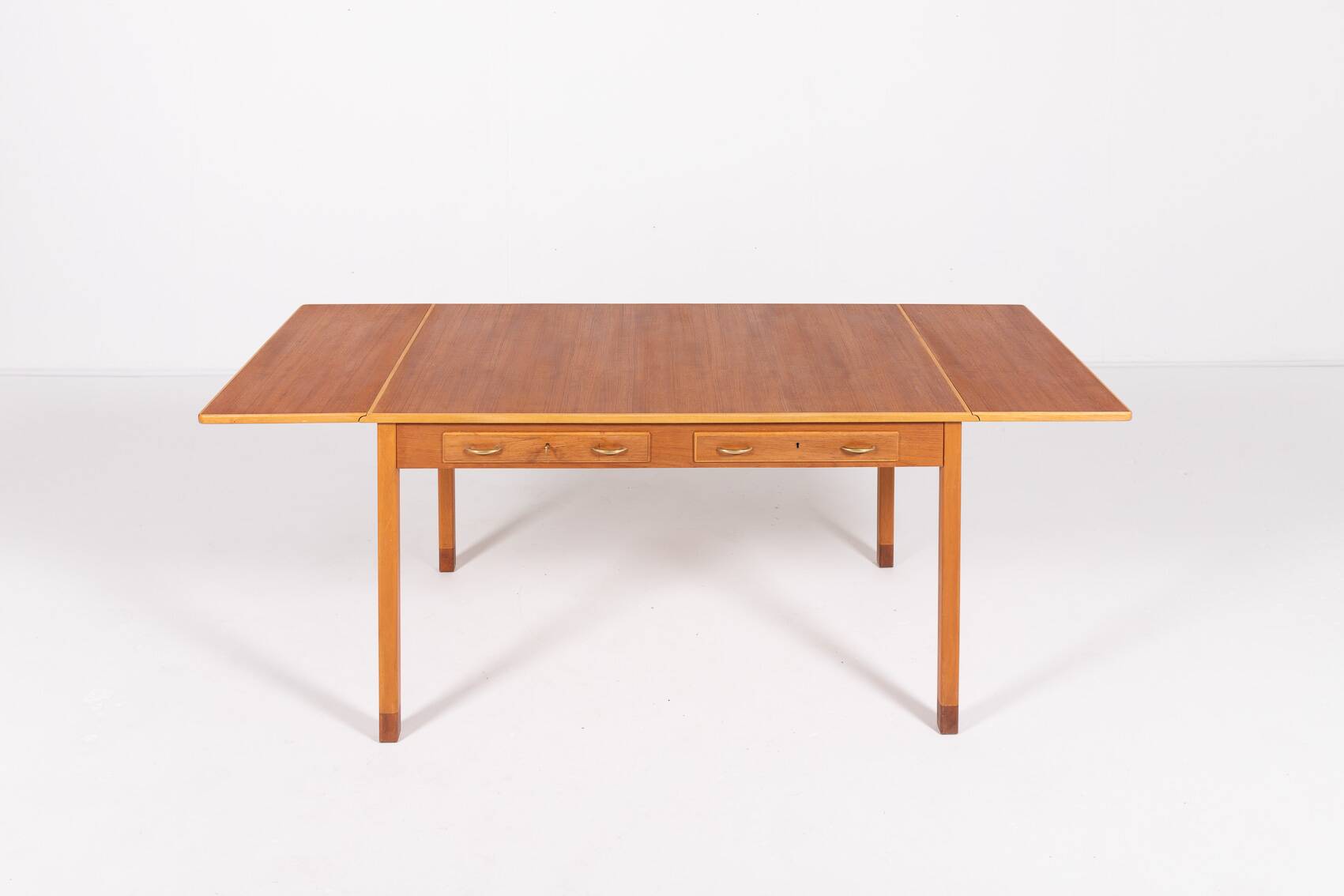 Mid-Century David Rosen extendable table from Nordiska Kompaniet, Sweden 1950's