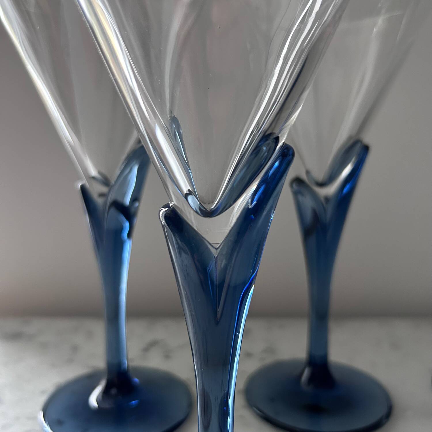 Service of 5 tulip cups