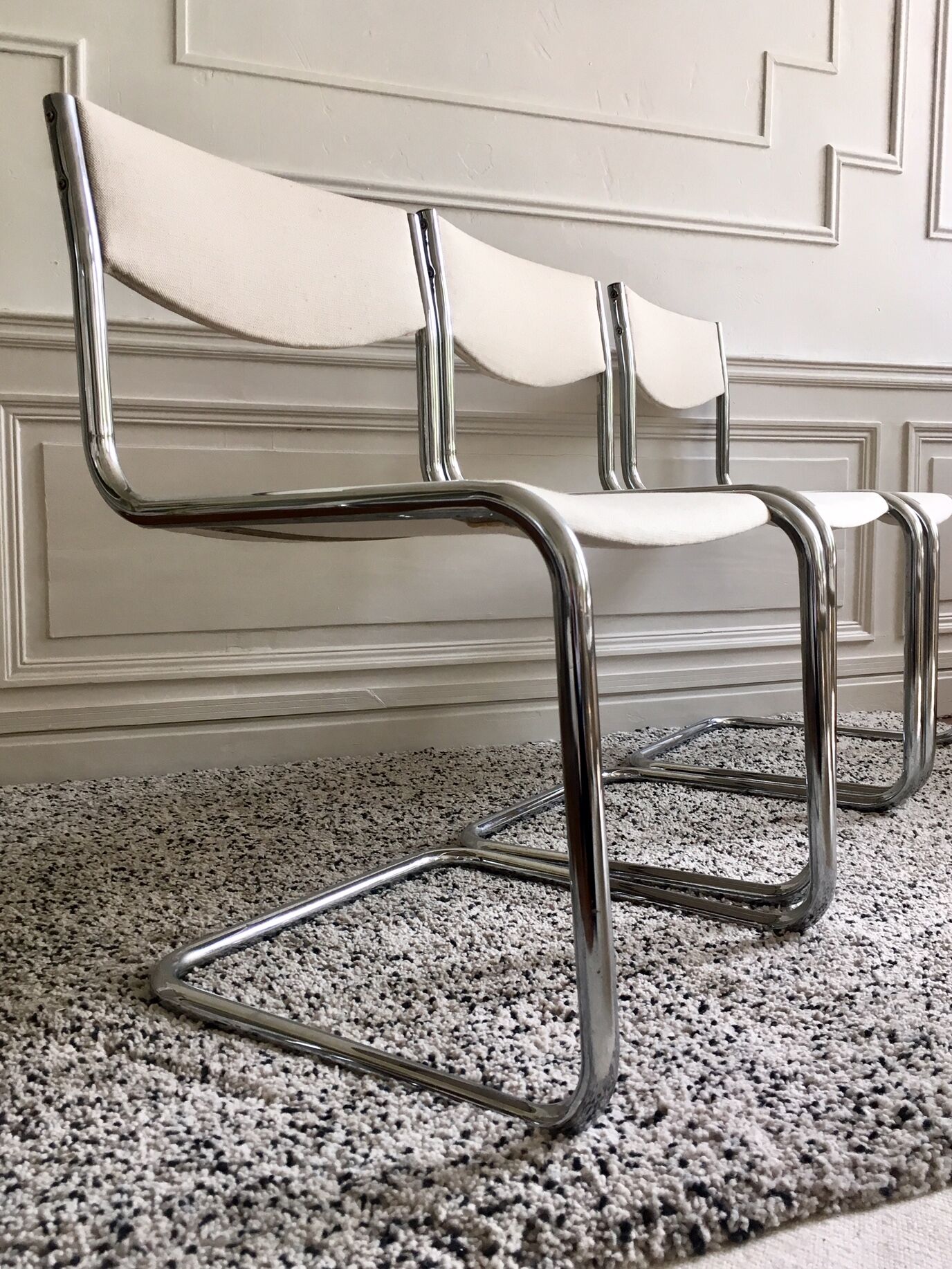 Set of restored vintage chairs with "Luge" feet