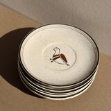 Set of stoneware plates