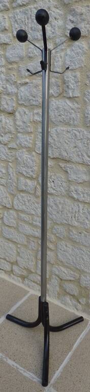 Vintage metal coat rack with 6 hooks