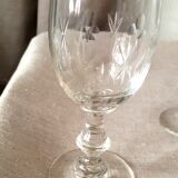 Suite of 10 drip or digestive glasses on crystalline waist
