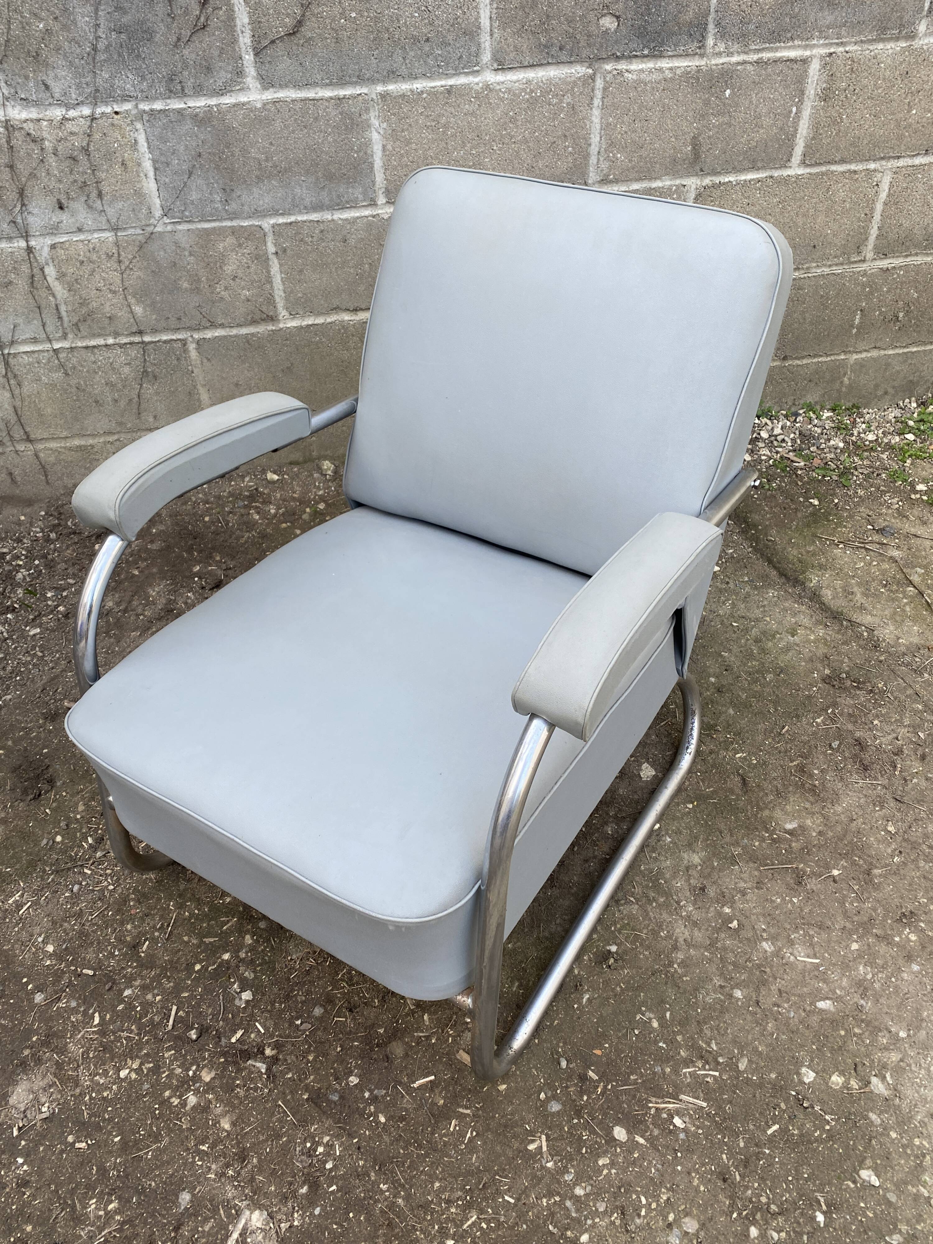 Reclining sled chair 1950 Bauhaus