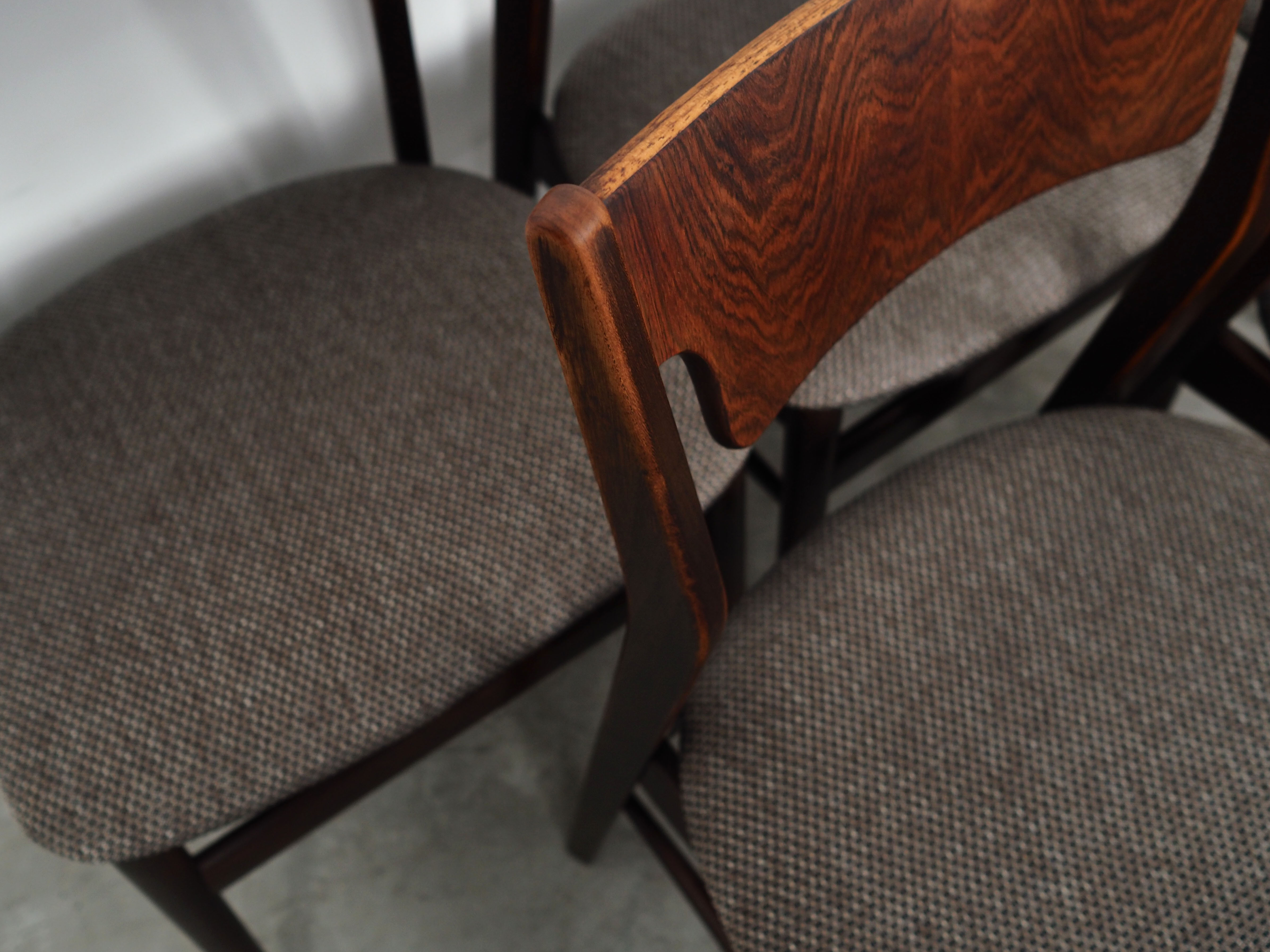 Set of six oak chairs, Danish design, 1970s, production: Denmark