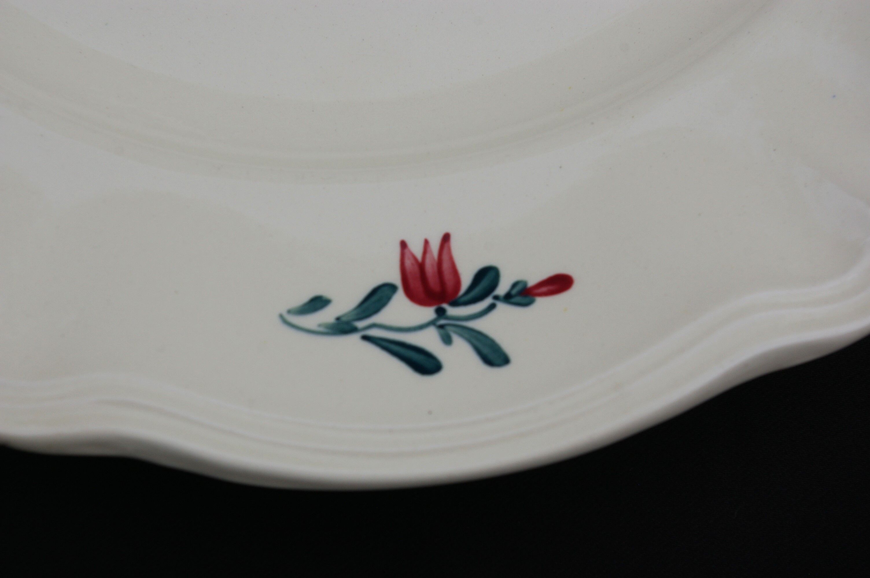 Large round earthenware dish by Digoin Sarreguemines model Yann