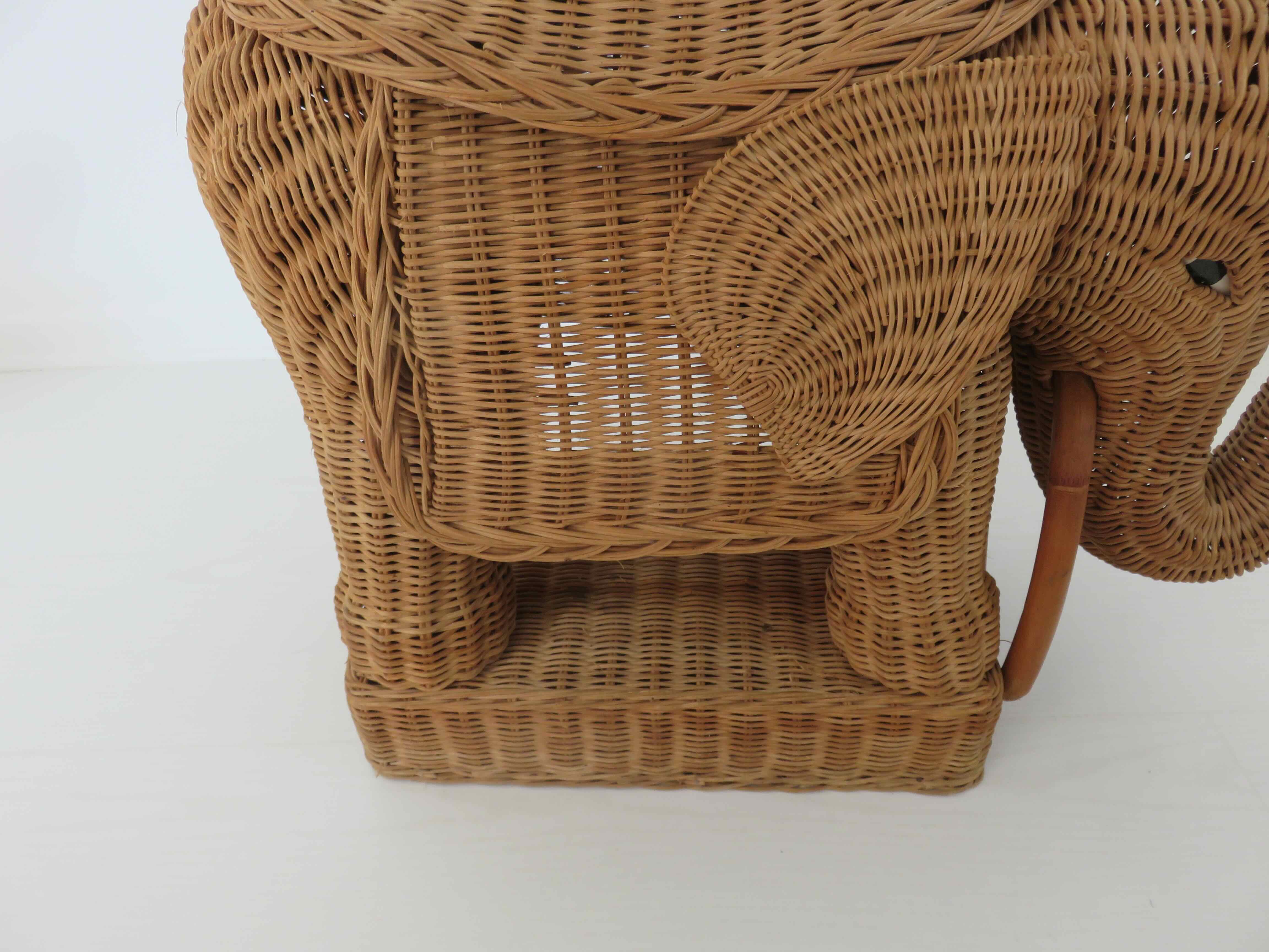 Side table elephant rattan or piece of sofa 60s 70s