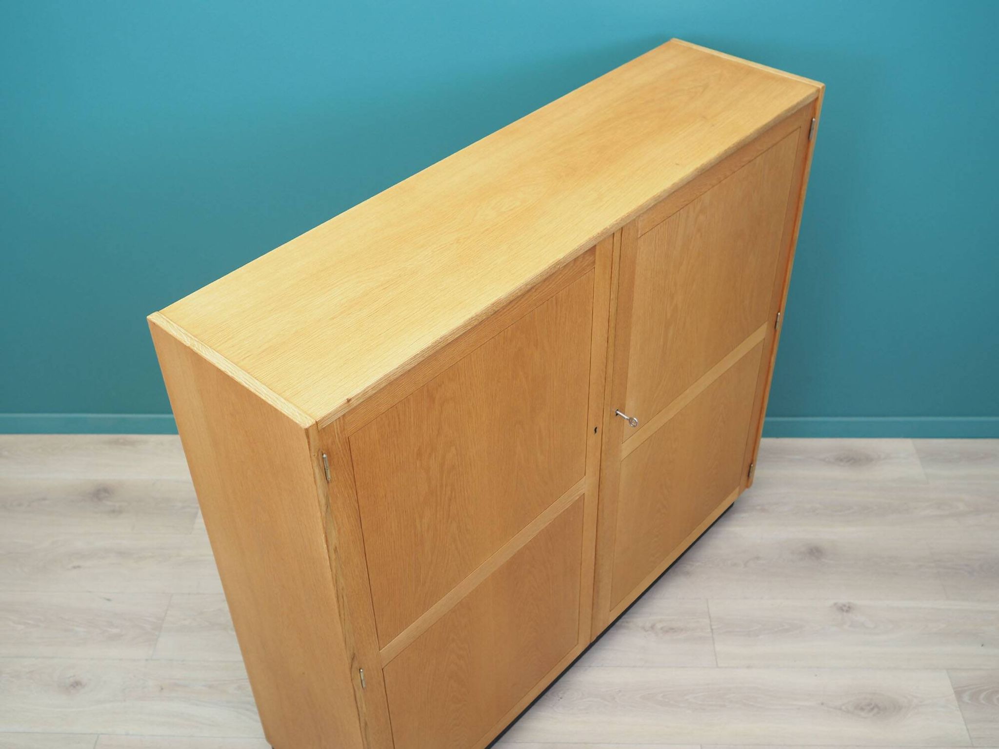 Meuble de rangement en chêne, design danois, années 1960