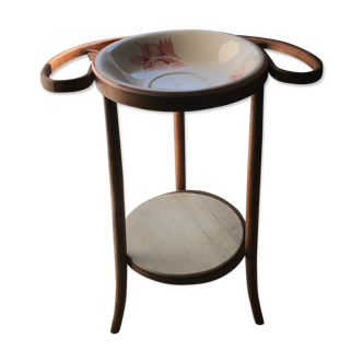 Toilet table