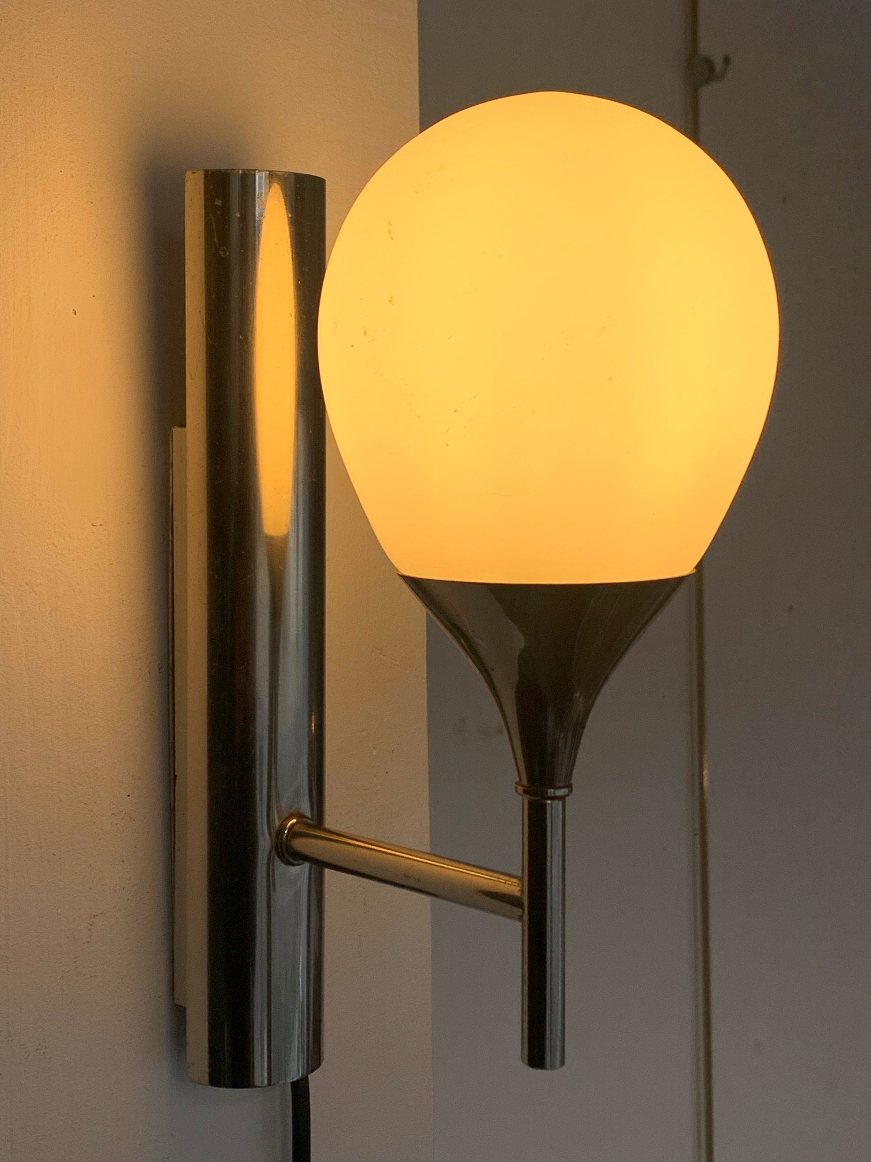 70s sconce