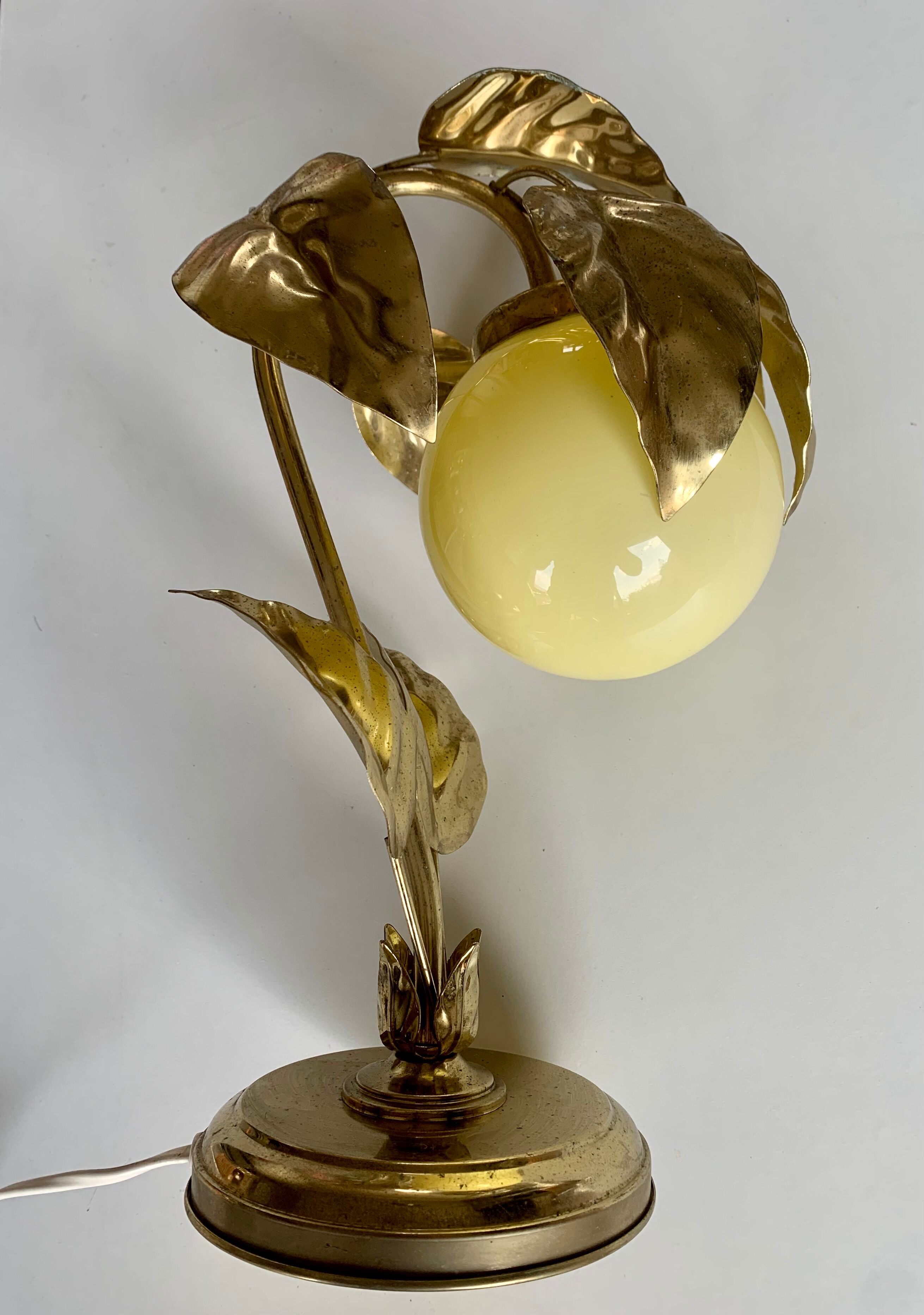 lamp leaves in gold metal and opaline years 70-80