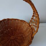 Woven wicker basket