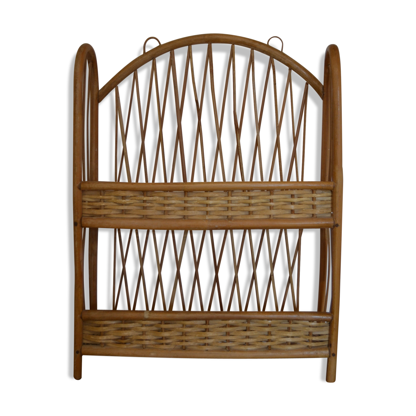 Rattan & wicker shelf