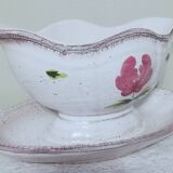 Stoneware sauce boat