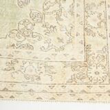 Tapis Anatolien Vintage Fait Main en Laine, Tons Vert Pâle, Beige, Ivoire