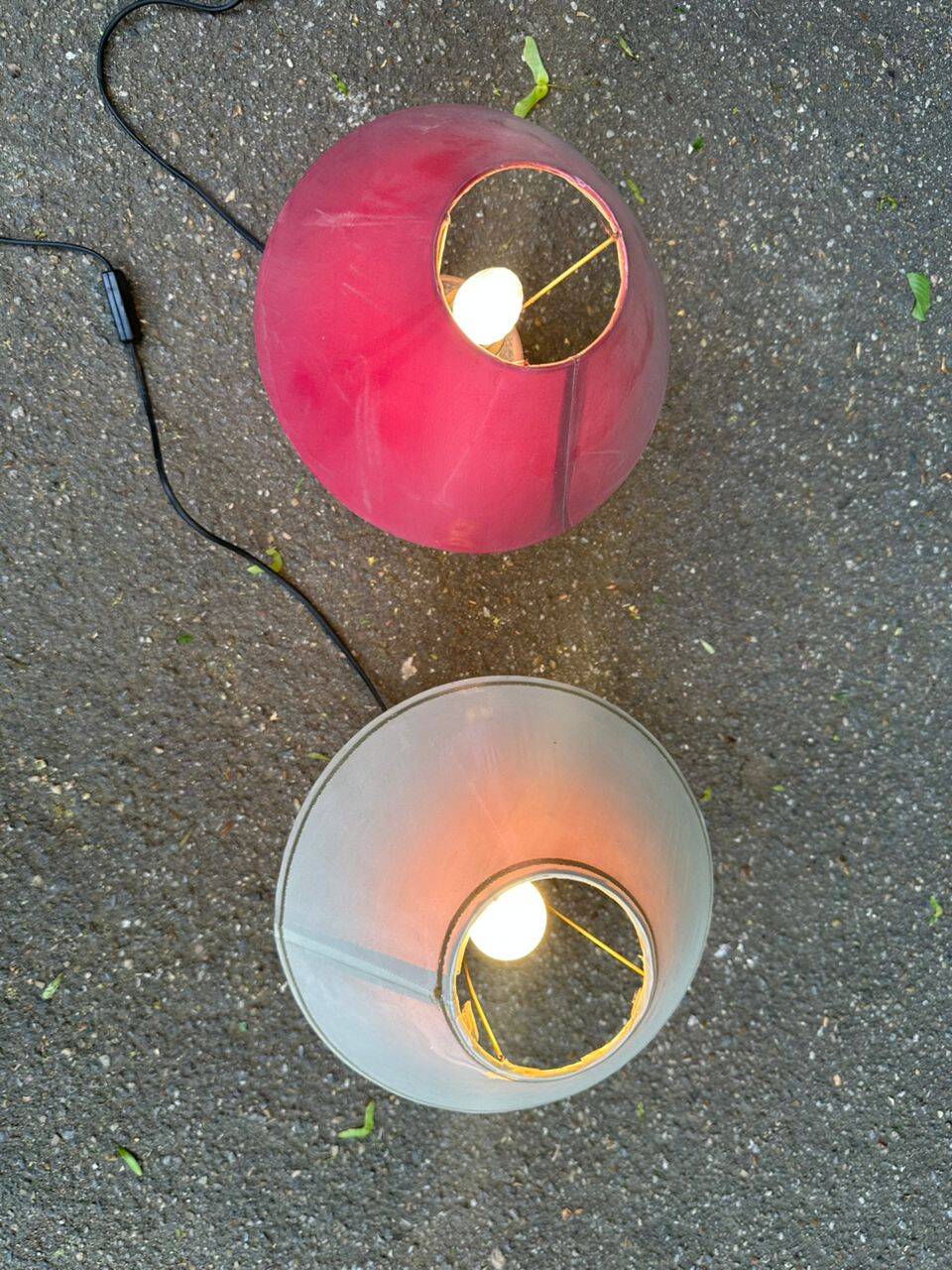 2 vintage ceramic bedside lamps from the 1970s.