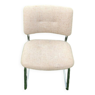 Strafor fabric chair