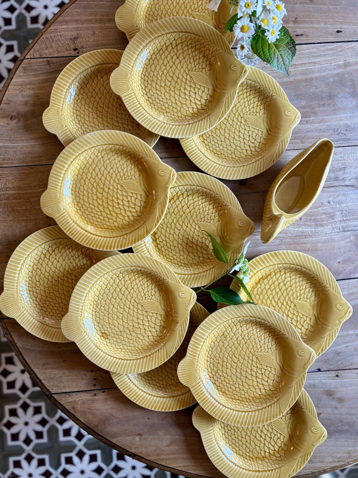 Set of 11 vintage Sarreguemines fish plates and sauceboat